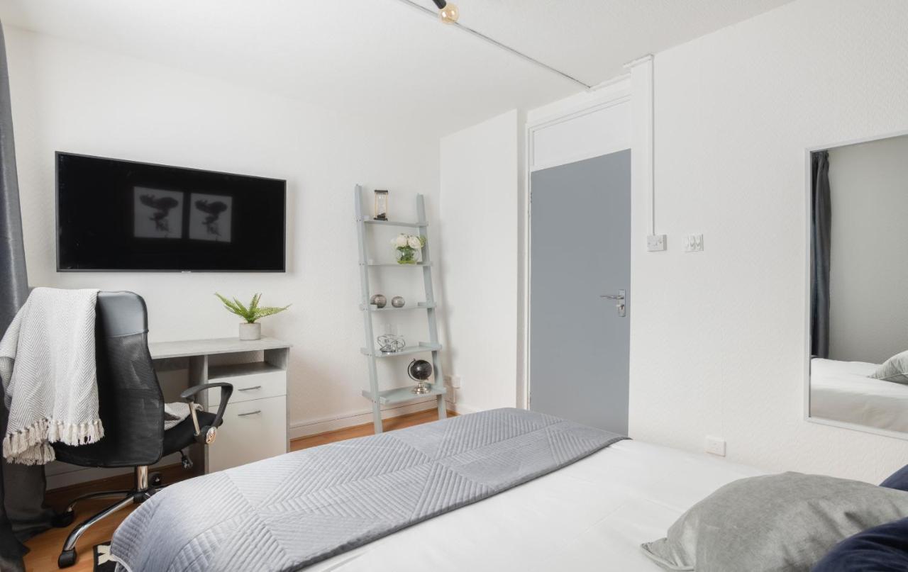 Spacious And Modern 4 Bed Apartment Next To Borough Station Londra Dış mekan fotoğraf