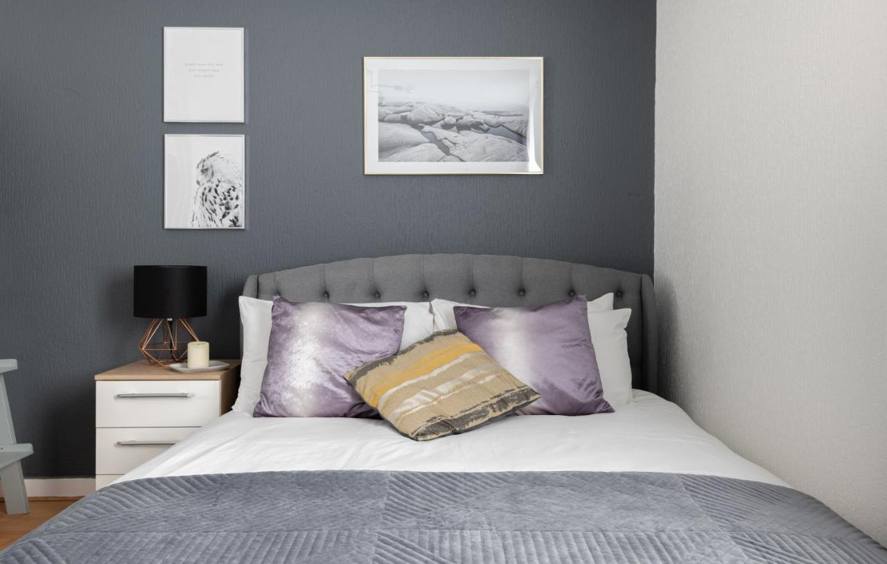 Spacious And Modern 4 Bed Apartment Next To Borough Station Londra Dış mekan fotoğraf